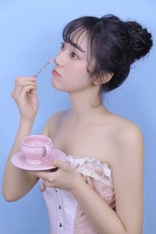 精品一区二区狼群影院